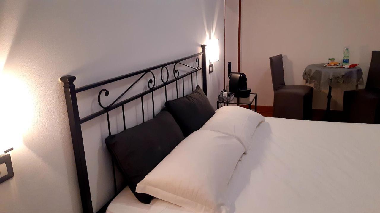 Guest House Masterintrastevere Roma Ngoại thất bức ảnh
