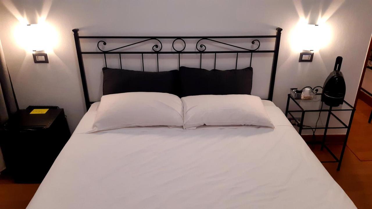 Guest House Masterintrastevere Roma Ngoại thất bức ảnh