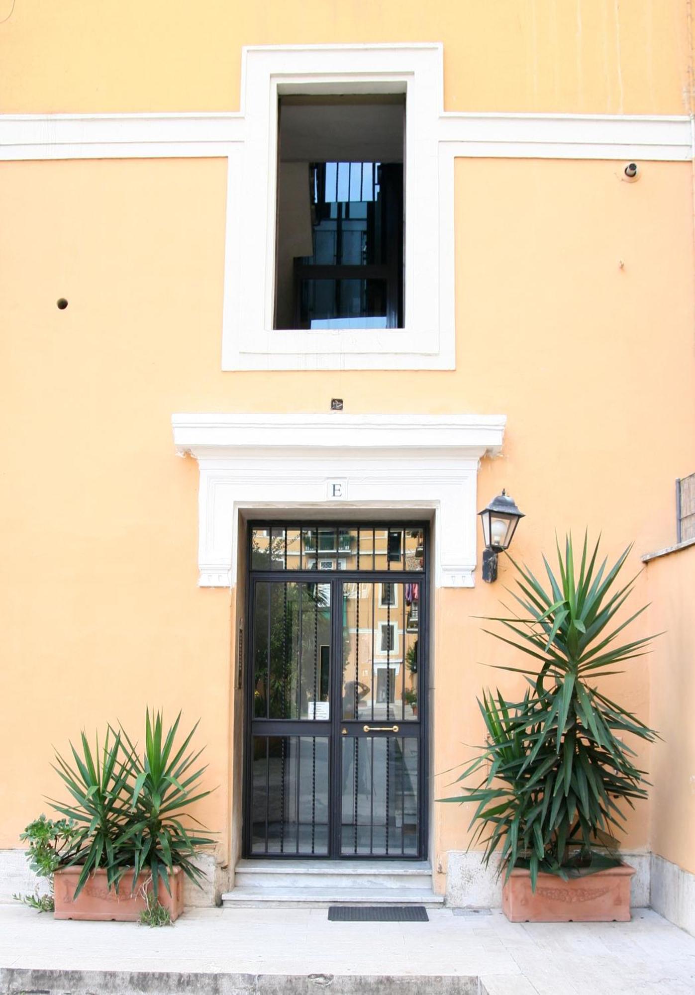 Guest House Masterintrastevere Roma Ngoại thất bức ảnh